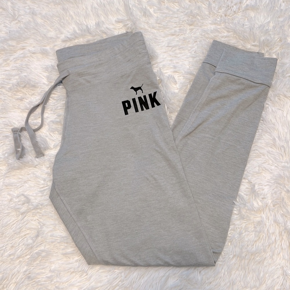 Victoria’s Secret PINK - joggers - new without tags! Medium